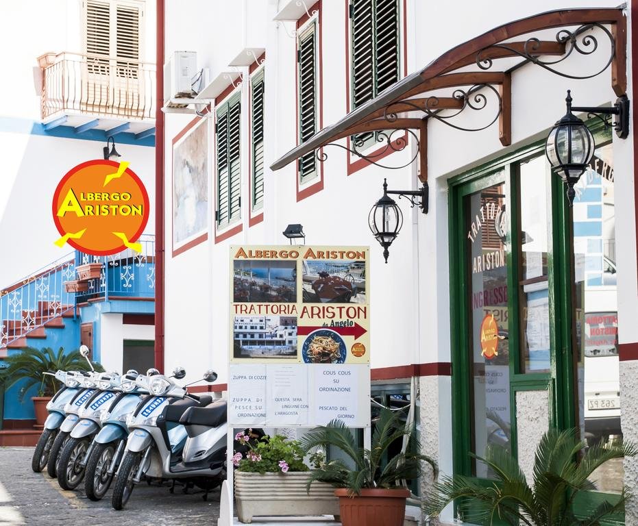 Hotel Ariston - carbon neutral hotel in Ustica