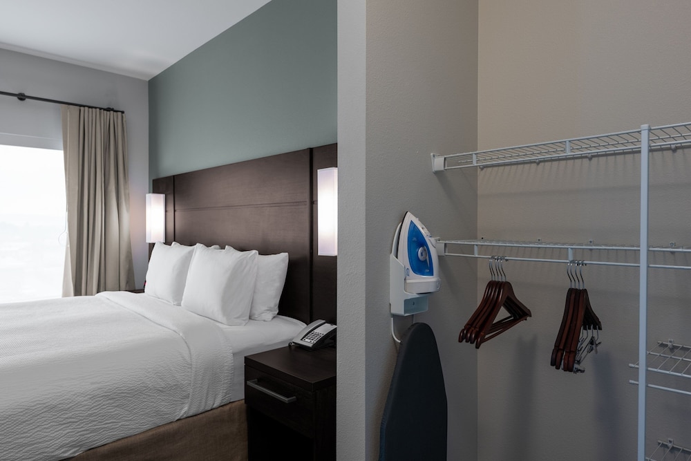 Residence Inn by Marriott Lancaster Palmdale - photo 15