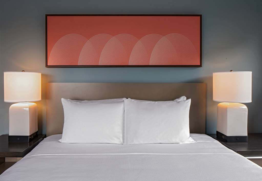 Hyatt House Indianapolis Downtown - photo 29