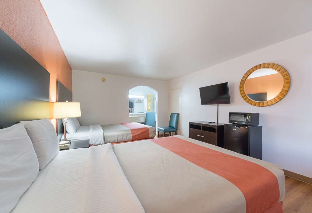 Motel 6 San Antonio TX I10 West - photo 9