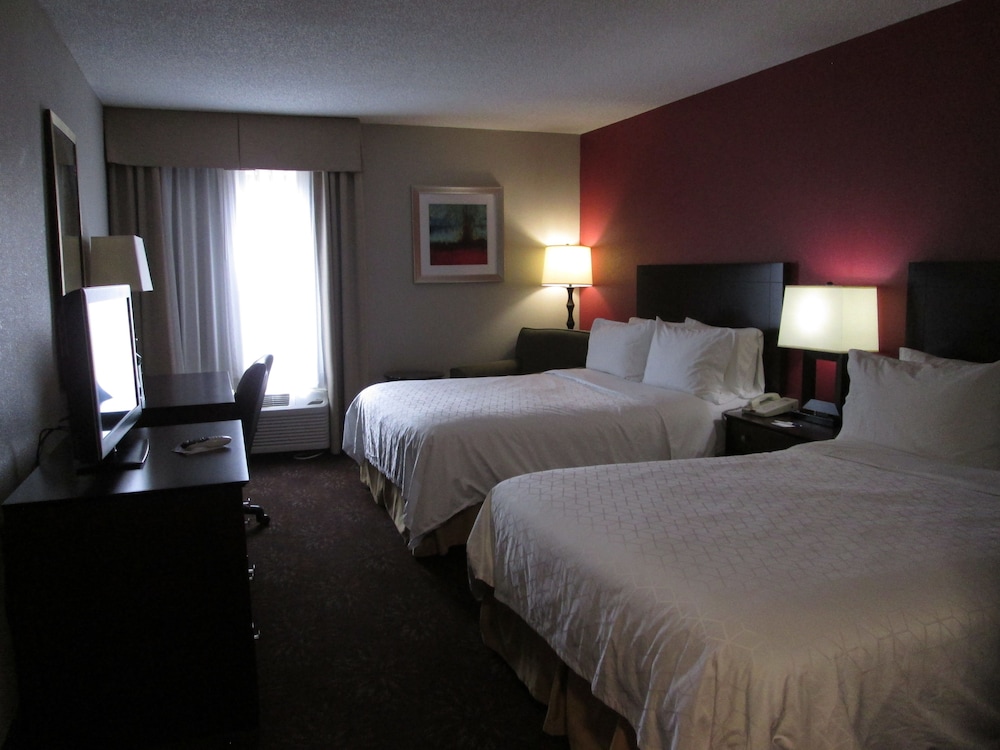 Holiday Inn Express Cloverdale by IHG - photo 10