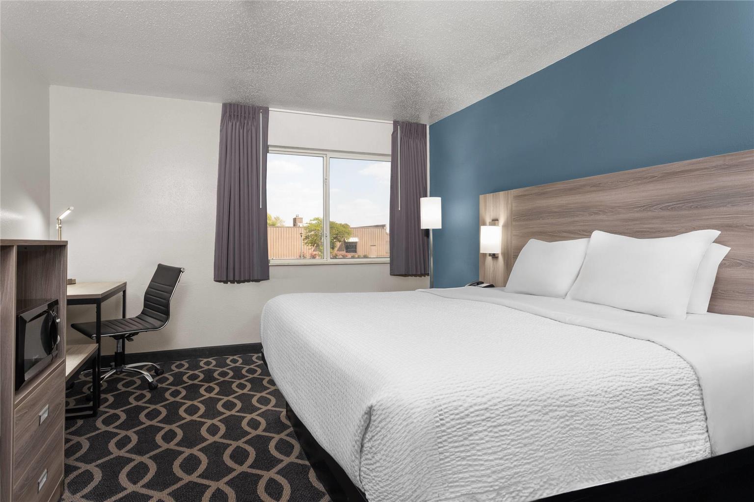 Baymont by Wyndham Piqua - photo 16