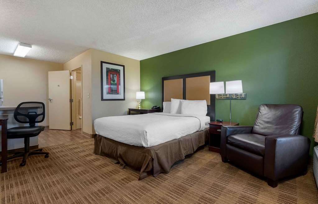 Extended Stay America Suites Sacramento White Rock Rd - photo 12