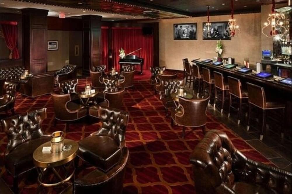 El Cortez Hotel and Casino 21 and Over - photo 44