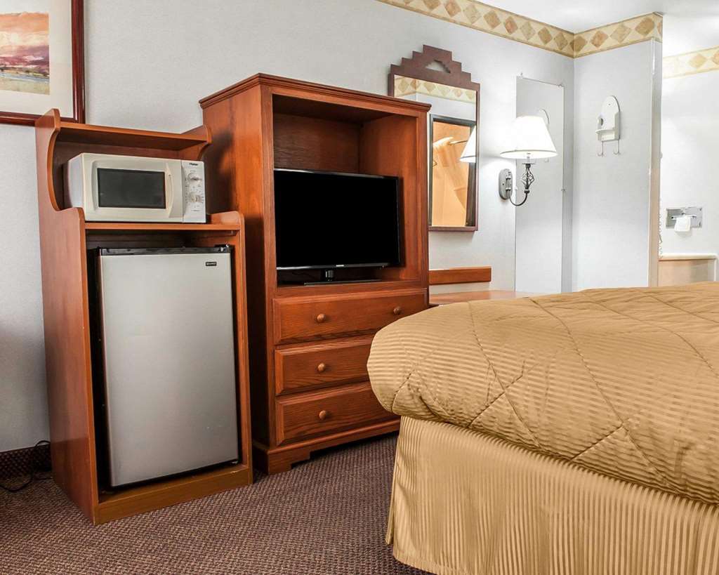 Econo Lodge Las Cruces University Area - photo 10