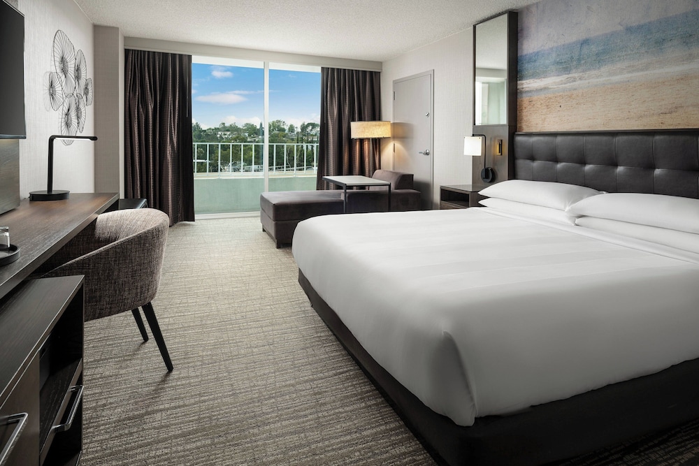 Warner Center Marriott Woodland Hills - photo 16