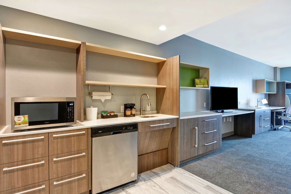 Home2 Suites by Hilton Jacksonville South St. Johns Town Ctr - photo 12