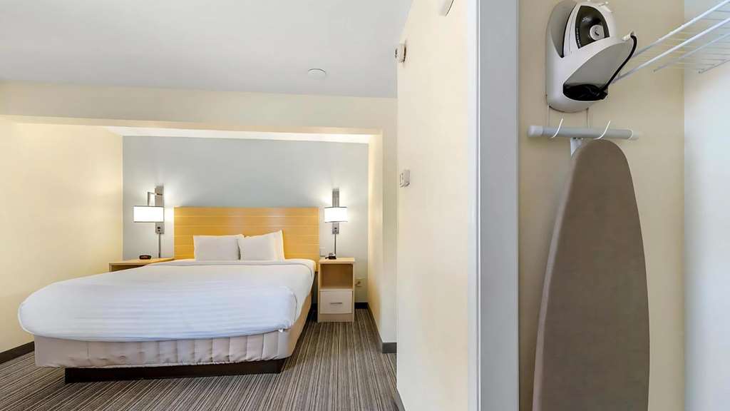 Sonesta ES Suites Cincinnati Sharonville West - photo 8