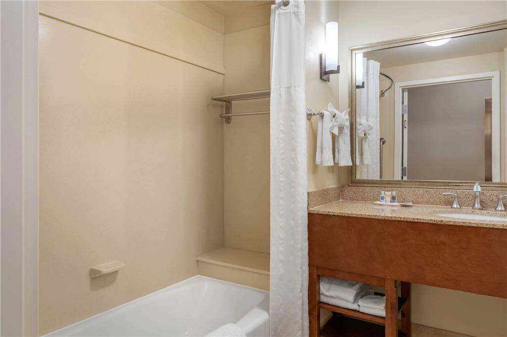 Comfort Suites Barstow near I 15 - photo 15