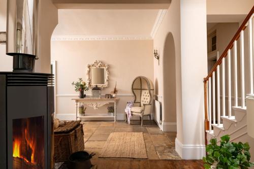 Downwood Vineyard Manor House in Idyllic Countryside — 4-Star Luxury Hotel in Blandford Forum, United Kingdom