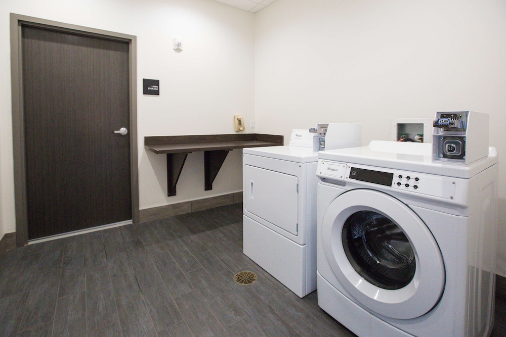 Hampton Inn El Reno - photo 50