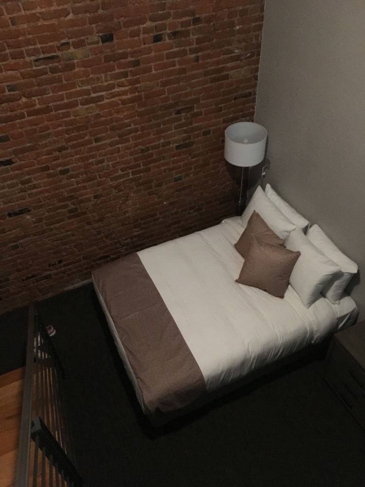 The Hotel Sturgis - photo 5