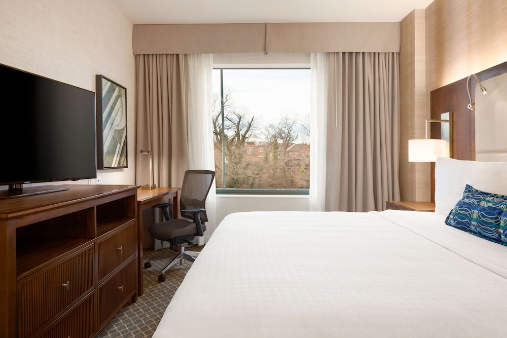 Homewood Suites by Hilton Arlington Rosslyn Key Bridge - photo 12
