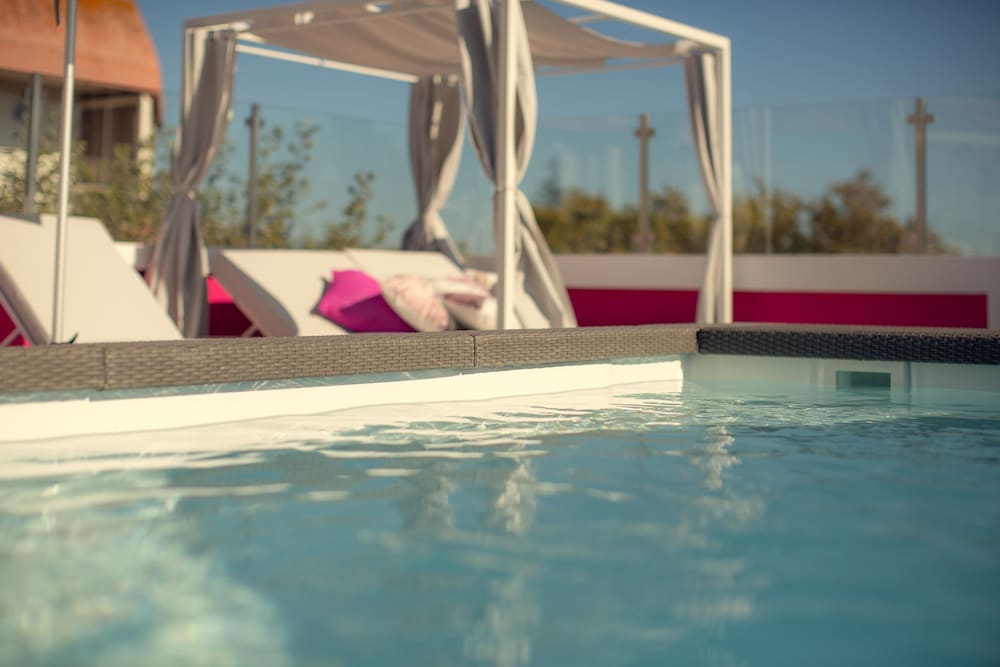 Chic Studios - carbon neutral hotel in Parede