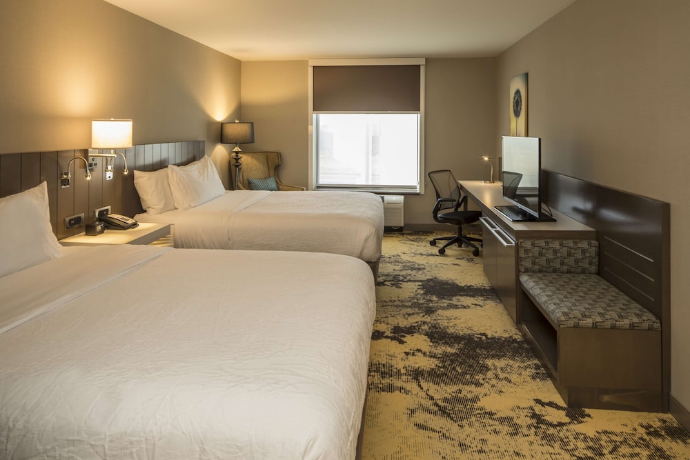Hilton Garden Inn Pittsburgh Airport - photo 8