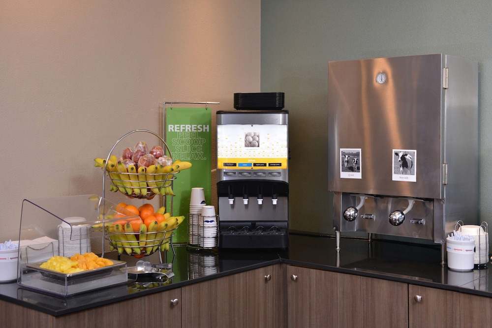 Hampton Inn closest to Universal Orlando - photo 29