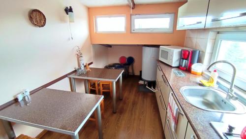 G&L Apartments
