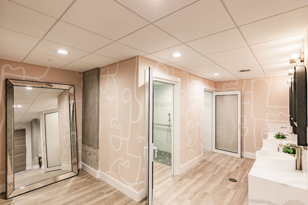Kompose Boutique Hotel - photo 40