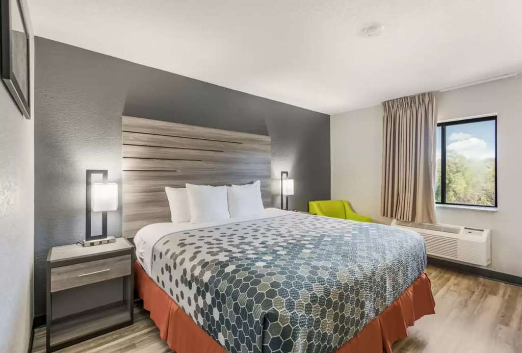 Sonesta Essential Des Moines - photo 12