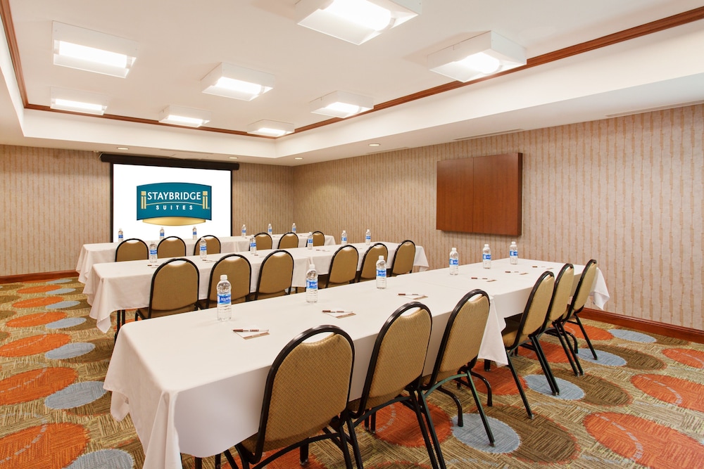 Staybridge Suites Fairfield Napa Valley Area by IHG - photo 31