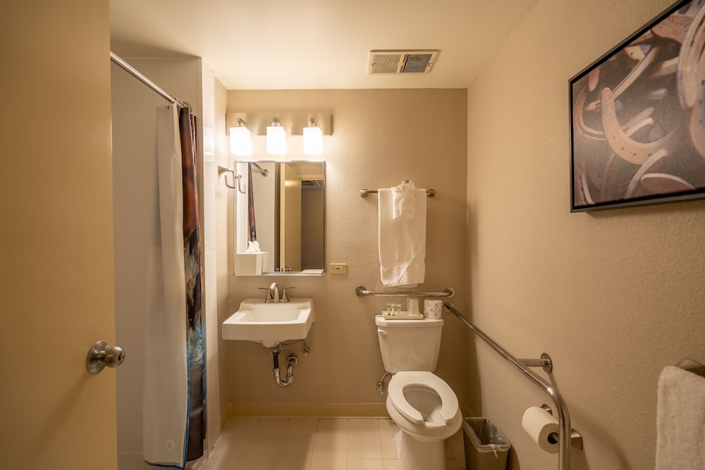 Kellogg West Conference Center and Hotel - photo 16