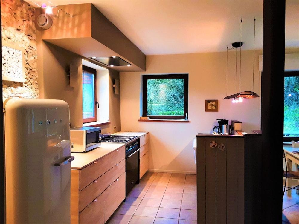 Chimay Nature Hideaway — 4-Star Luxury Hotel in Chimay, Belgium