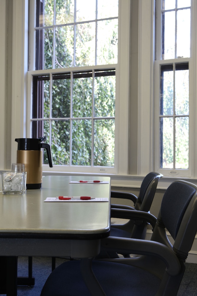 Rutgers University Inn and Conference Center - photo 18
