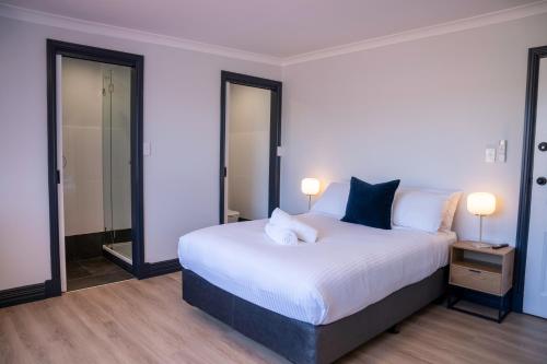 The Rec Hotel Waroona - carbon neutral hotel in Waroona