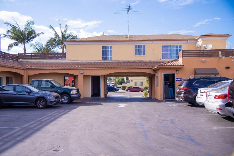 Starlight Inn La Brea - photo 20