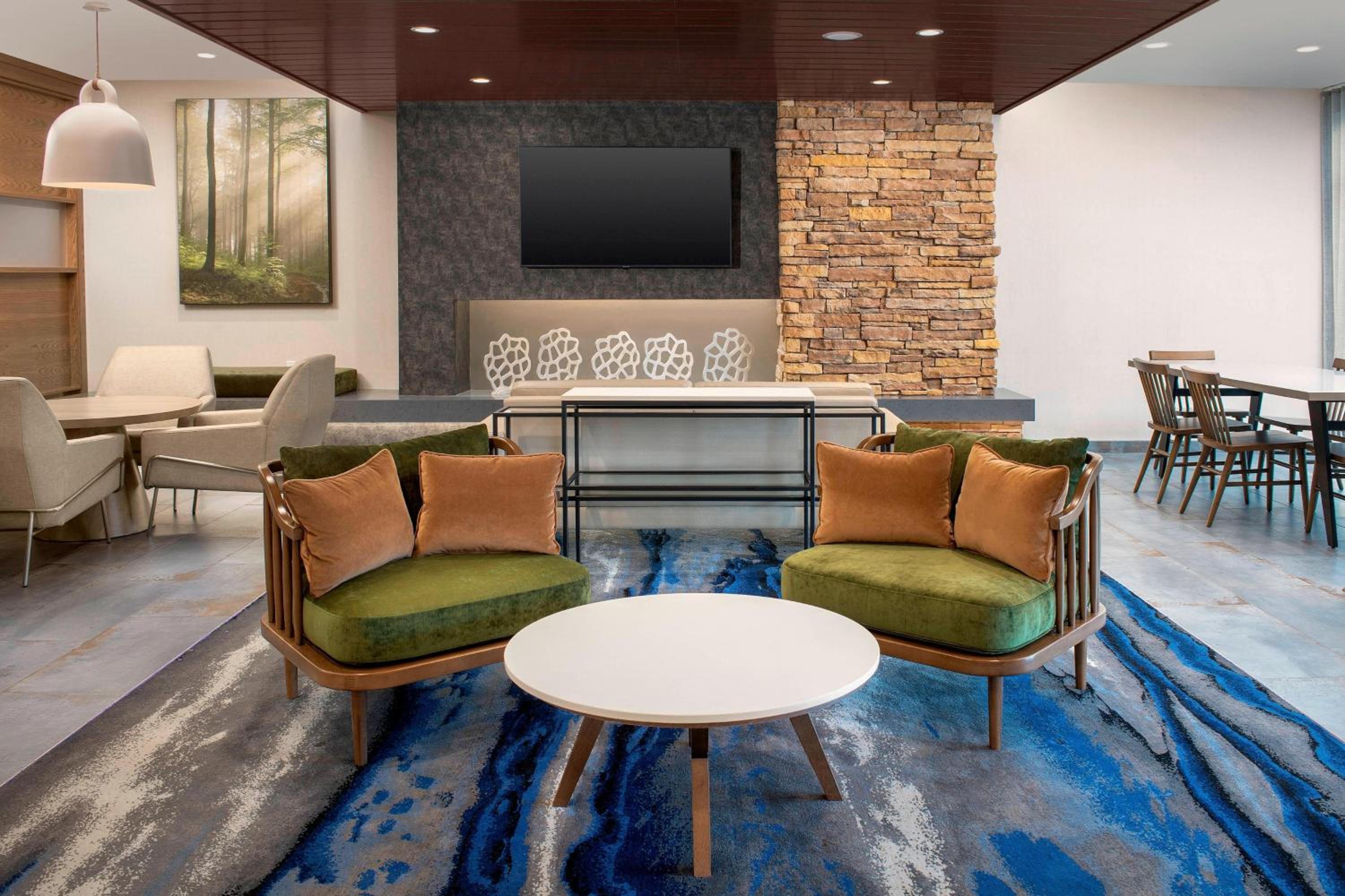 Fairfield Inn & Suites by Marriott New Orleans Metairie - photo 82