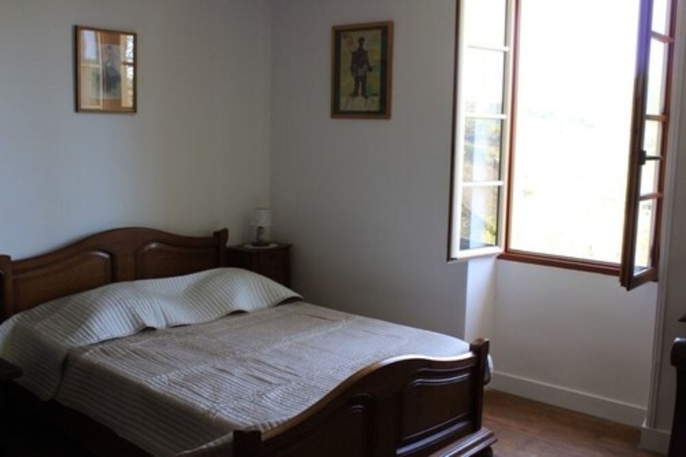 La Ferme Du Four — Unknown City — photo 5