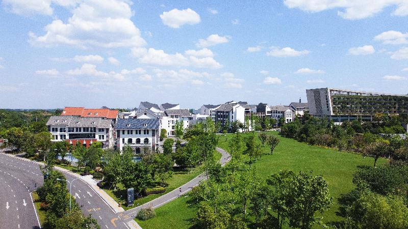 InterContinental Sancha Lake — 5-Star Luxury Hotel in Chengdu, People's Republic of China