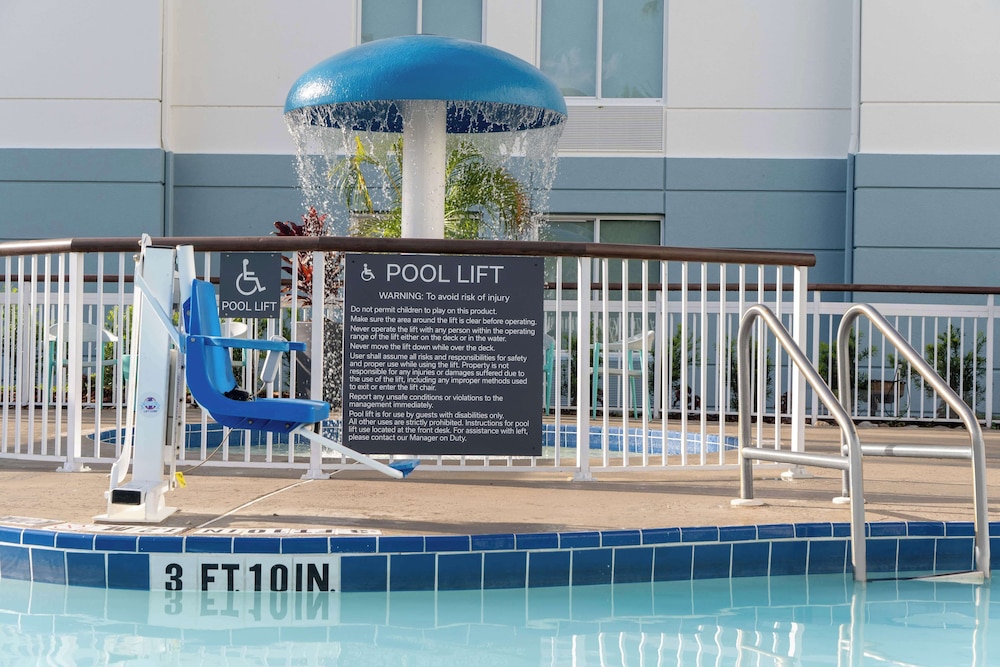 Hilton Garden Inn Orlando Airport - photo 25