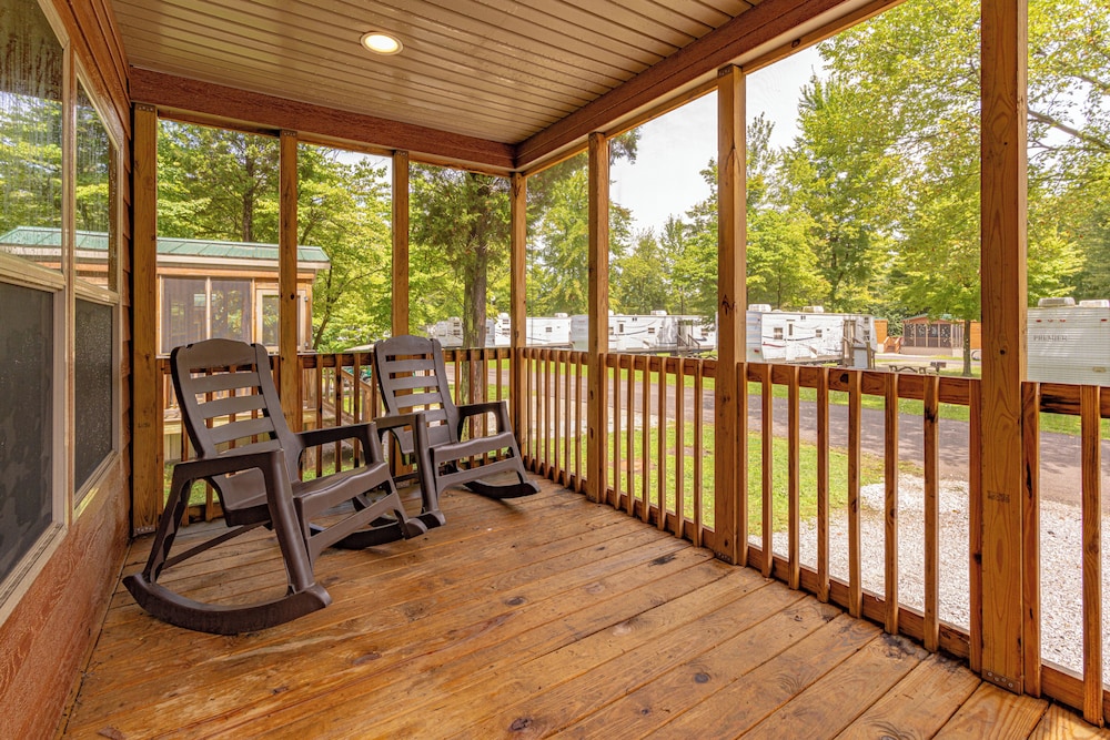 Lake Rudolph Campground & RV Resort - photo 6