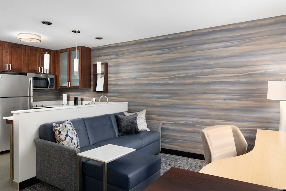 Residence Inn Milwaukee West - photo 11