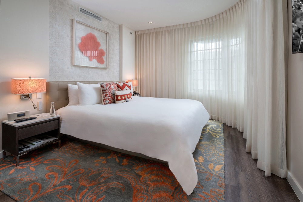 The Marlin Hotel - photo 76