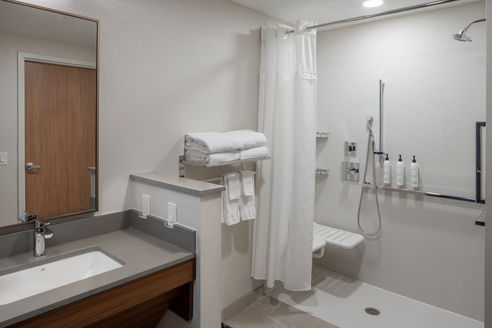 Fairfield by Marriott Inn & Suites Southaven Snowden Grove - photo 12