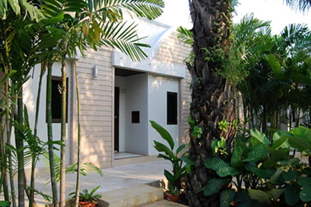 Cha Baa Resort in Rayong, Thailand