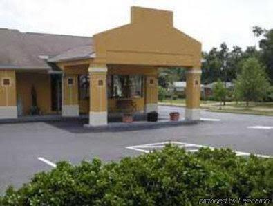Americas Best Value Inn Shelby - photo 12