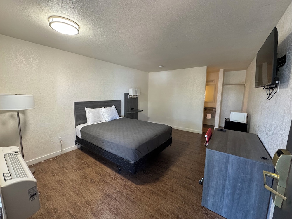 A Victory Inn & Suites Phoenix North - photo 16