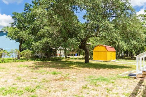 Nanas Nest by Oak Island Accommodations - photo 35