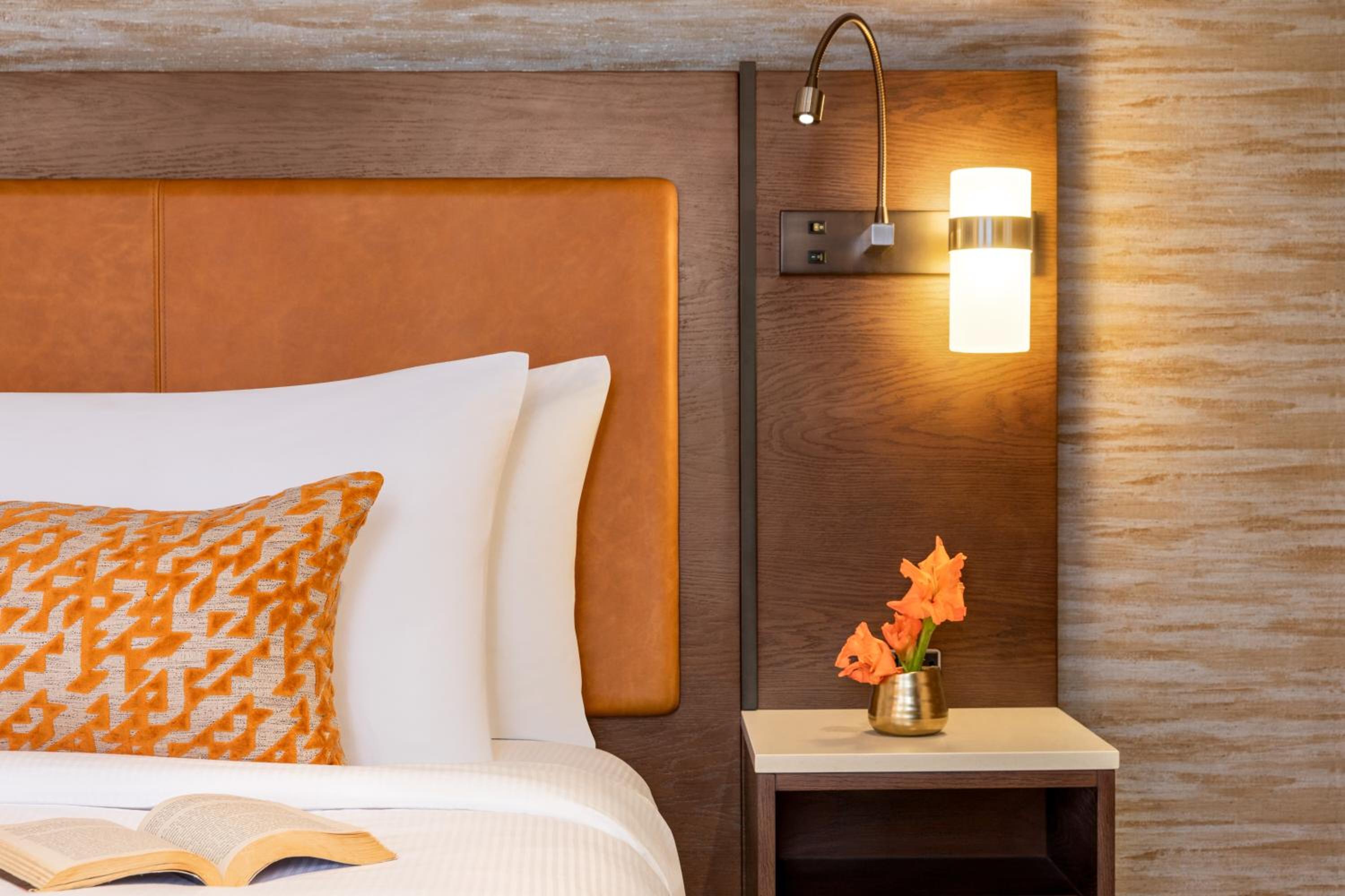 Casitas at the Hoodoo Moab Curio Collection by Hilton - photo 31