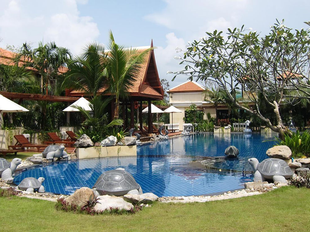 Mae Pim Resort Hotel in Klaeng, Thailand