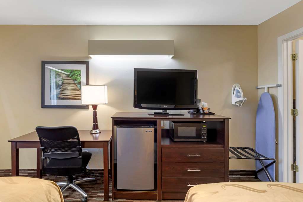 Quality Inn Seneca Clemson Area US 123 - photo 10