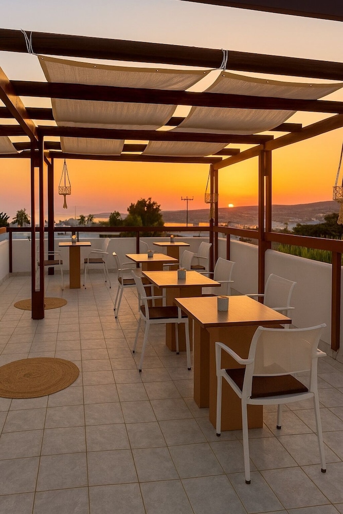 Paridian Living - last minute hotel in Paros