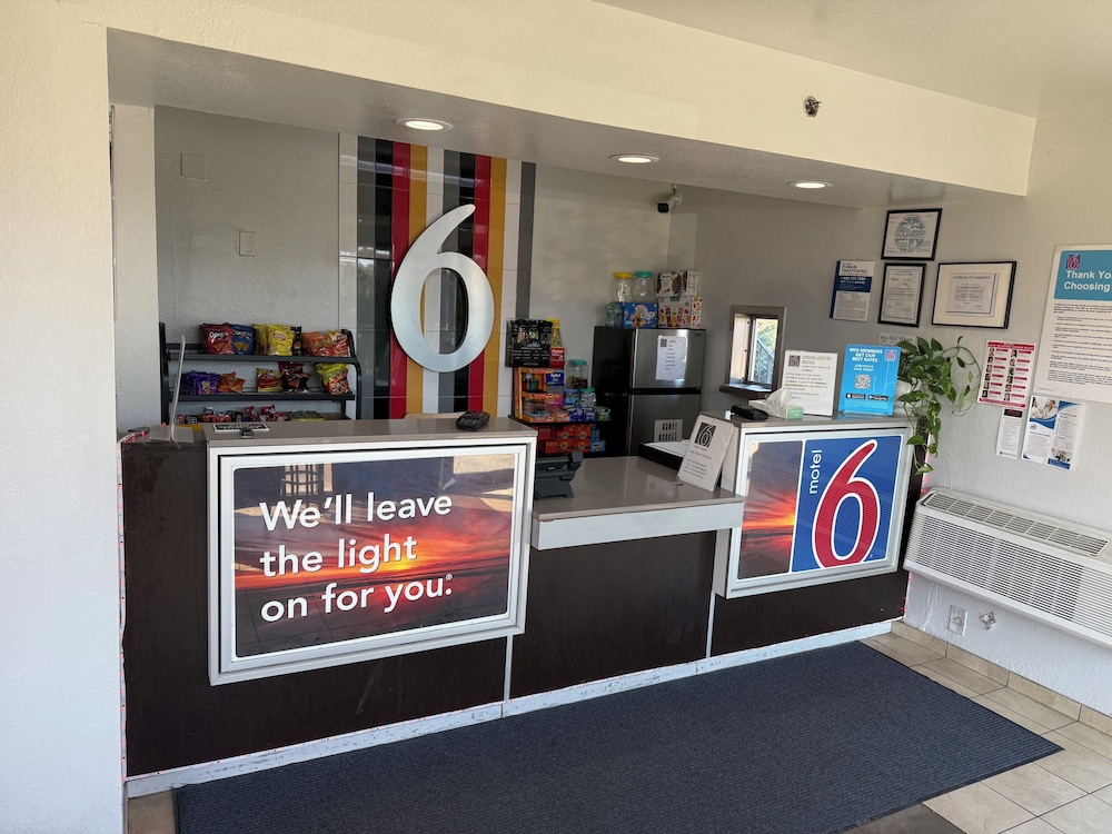 Motel 6 Gulfport - photo 22