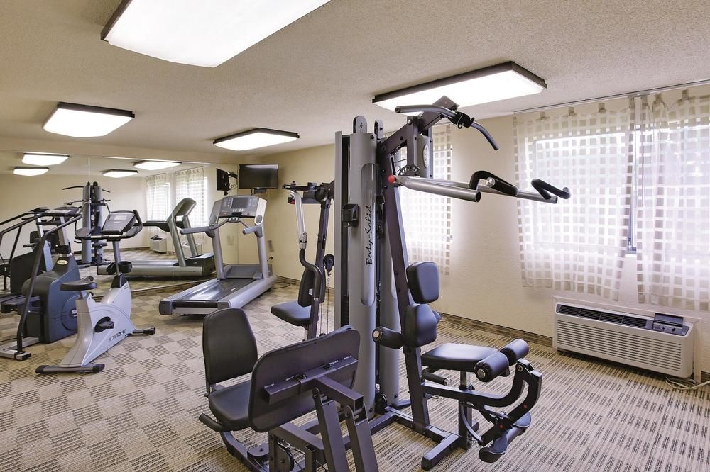 La Quinta Inn & Suites by Wyndham Armonk Westchester - photo 37