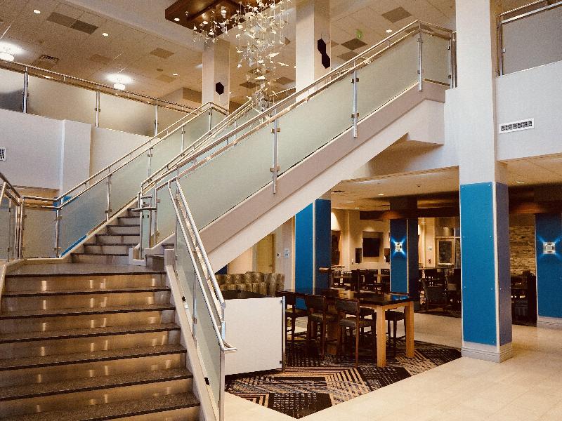 Holiday Inn Express & Suites Denver Aurora Medical Campus by IHG - photo 9