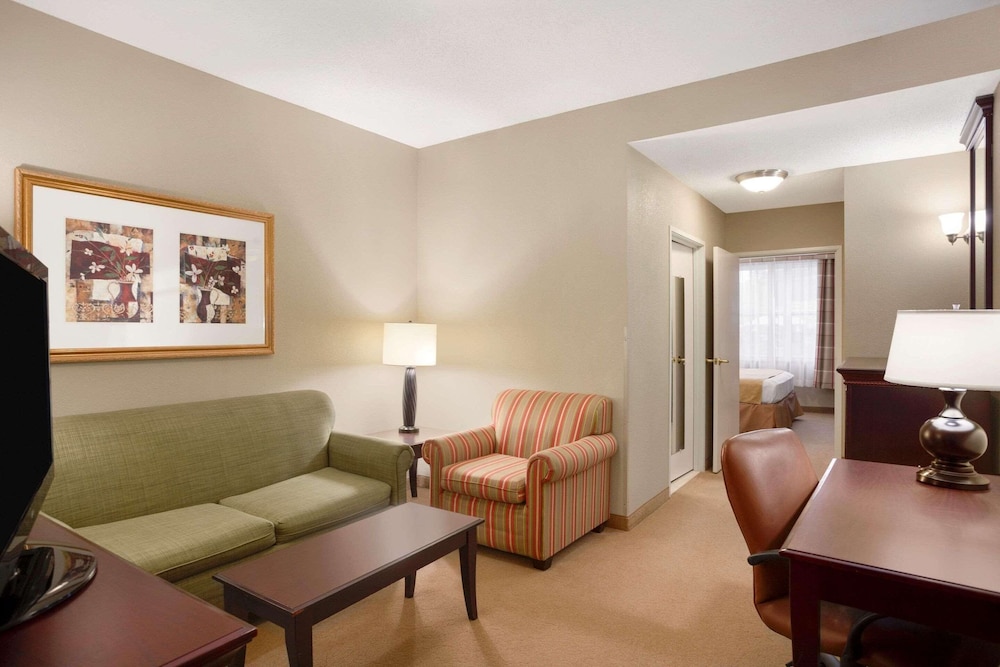 Country Inn & Suites by Radisson Ithaca NY - photo 14