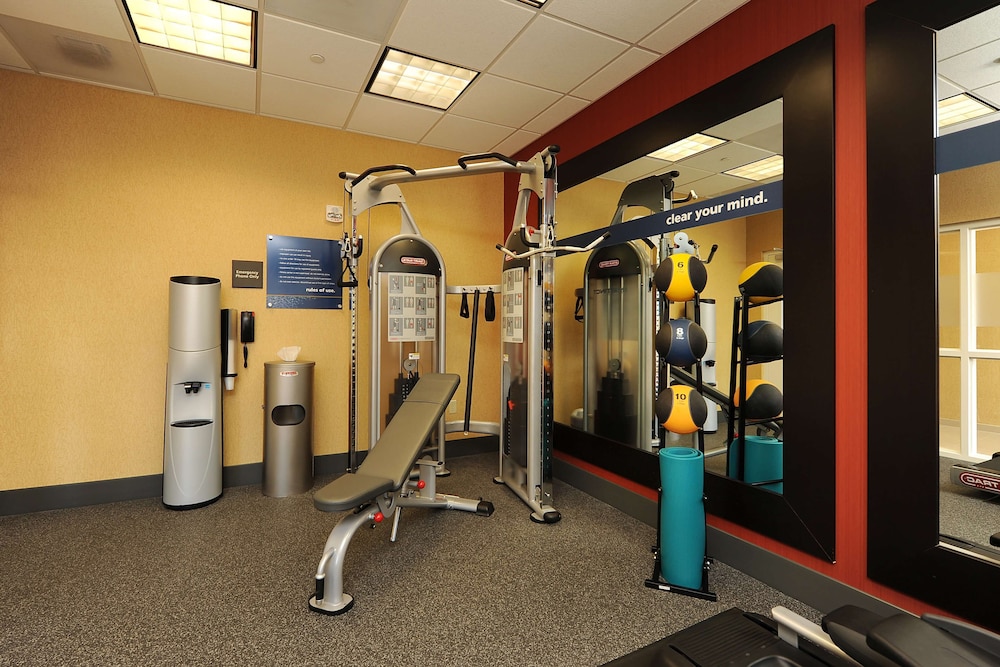 Hampton Inn Suites Scottsboro - photo 41